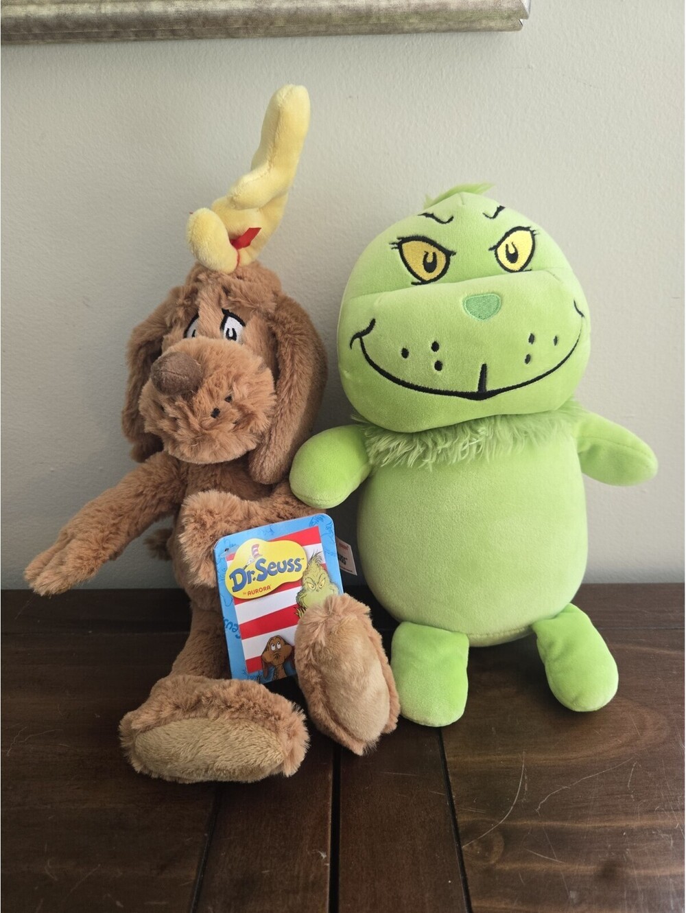 DR SEUSS HOW THE GRINCH STOLE CHRISTMAS MAX DOG 17" PLUSH Squishy Grinch AURORA